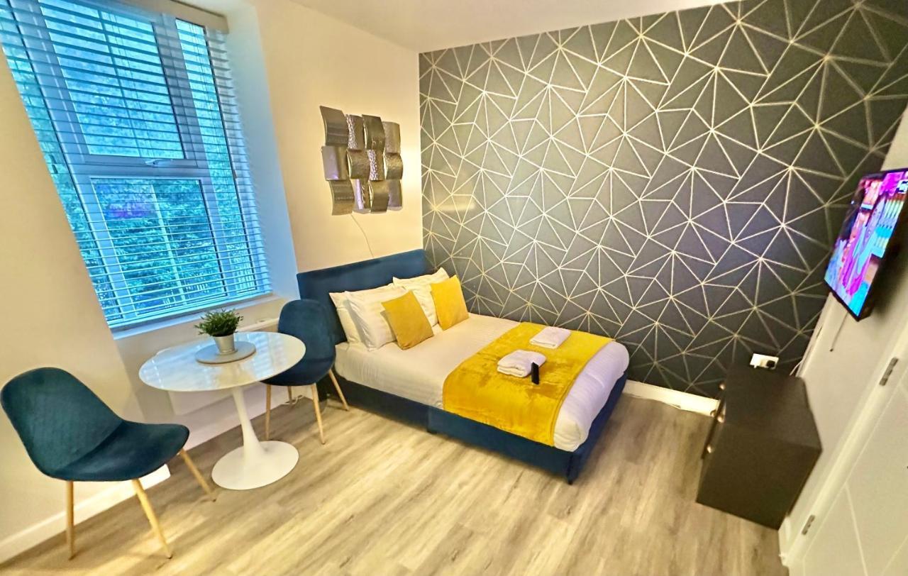 Serenity Retreat - Tranquil Apartment Close To Beach Bournemouth Esterno foto