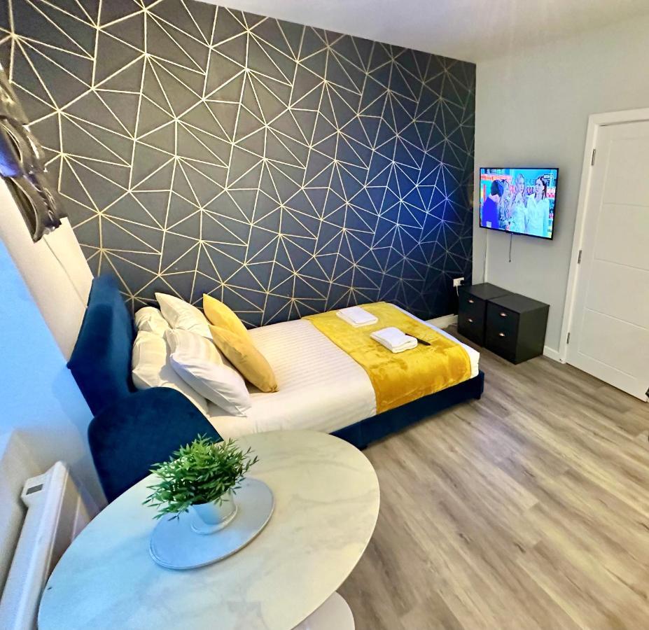 Serenity Retreat - Tranquil Apartment Close To Beach Bournemouth Esterno foto